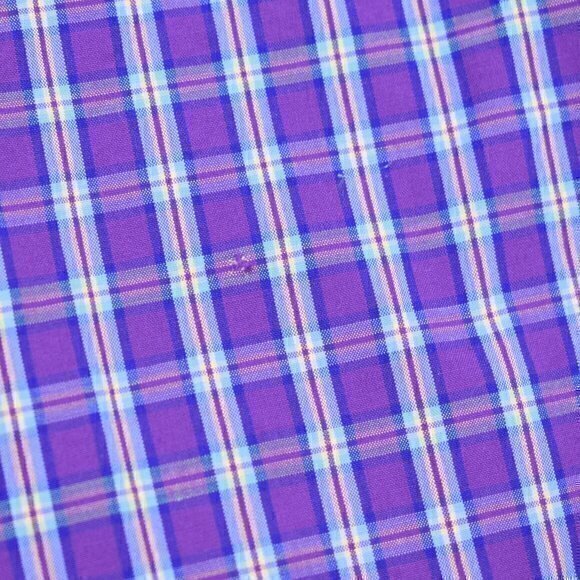 Vineyard Vines Tucker Shirt Size M Color Purple Plaid GUC has Flaws as pictured - Picture 7 of 8